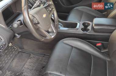Хэтчбек Chevrolet Volt 2014 в 