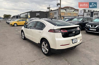 Хэтчбек Chevrolet Volt 2011 в 