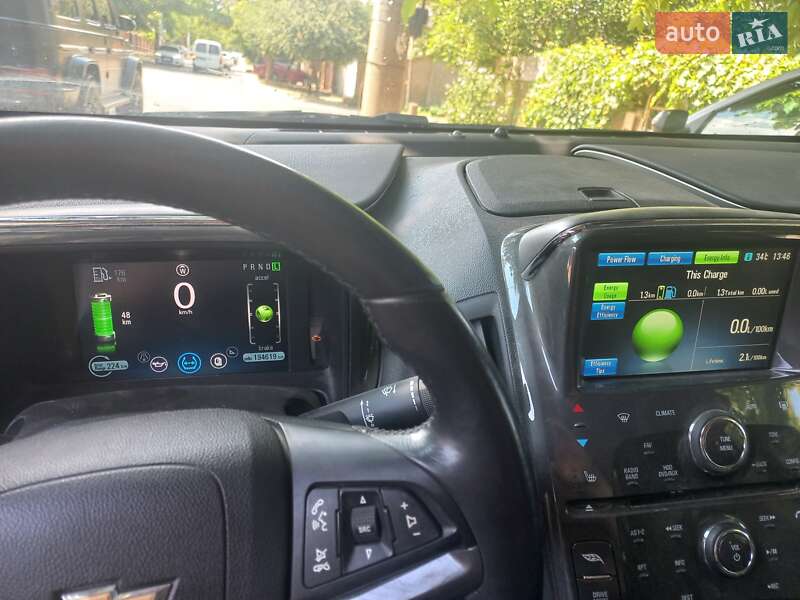 Хэтчбек Chevrolet Volt 2011 в 