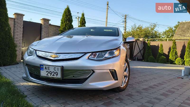 Хэтчбек Chevrolet Volt 2015 в Павлограде