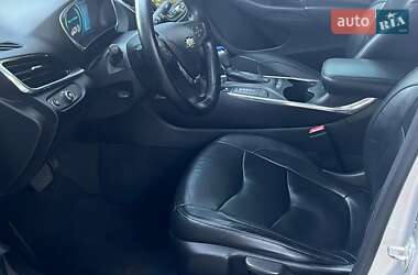 Хэтчбек Chevrolet Volt 2016 в 