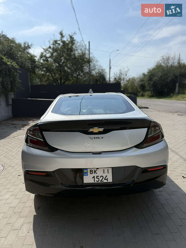 Хетчбек Chevrolet Volt 2016 в Рівному фото 15 Хетчбек Chevrolet Volt 2016 в Рівному