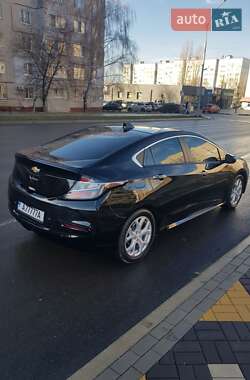 Хэтчбек Chevrolet Volt 2016 в 
