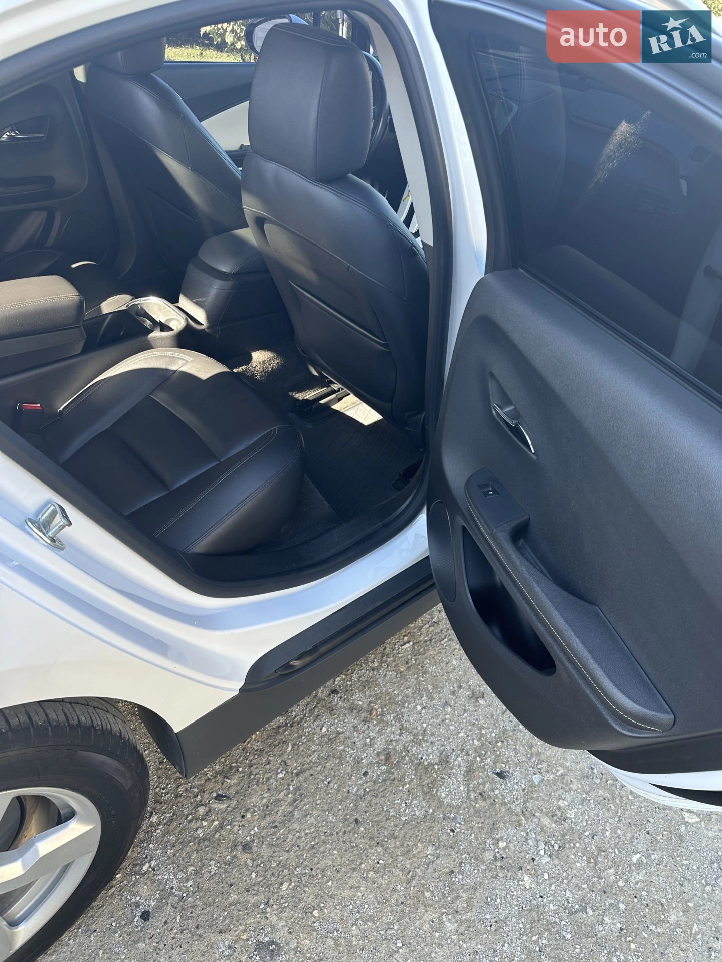 2013 Chevrolet Volt - мініатюра 16