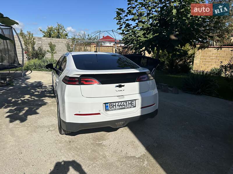 Хэтчбек Chevrolet Volt 2013 в Одессе фото 11 Хэтчбек Chevrolet Volt 2013 в Одессе