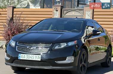 Хэтчбек Chevrolet Volt 2012 в 