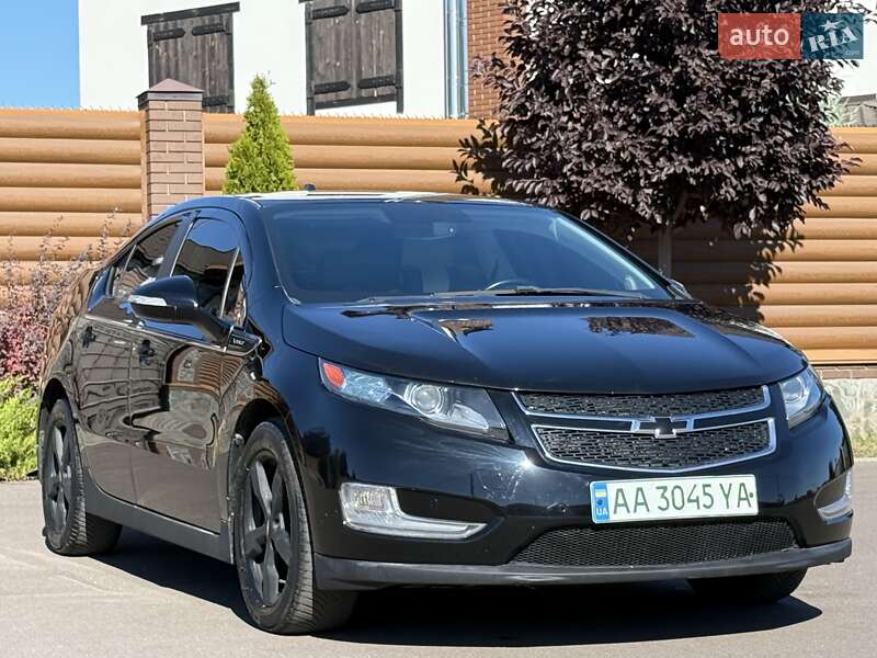 Хэтчбек Chevrolet Volt 2012 в Борисполе
