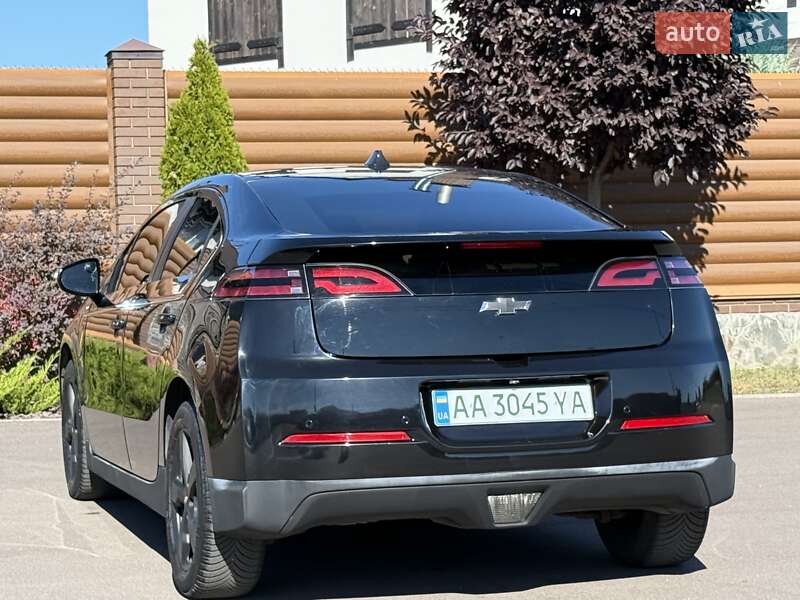Хэтчбек Chevrolet Volt 2012 в Борисполе