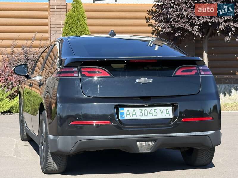 Хэтчбек Chevrolet Volt 2012 в Борисполе