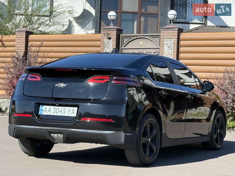 Хэтчбек Chevrolet Volt 2012 в Борисполе