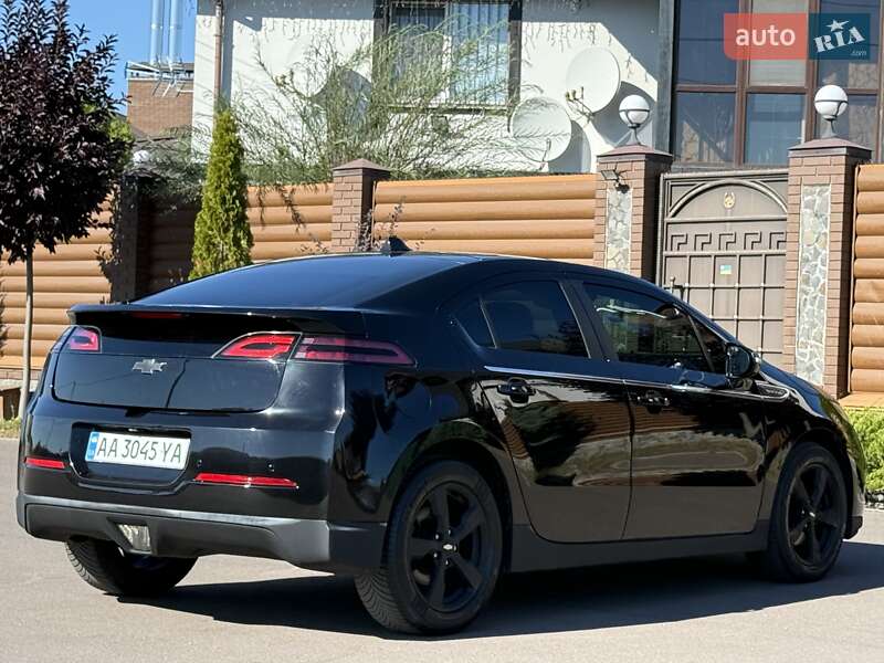 Хэтчбек Chevrolet Volt 2012 в Борисполе