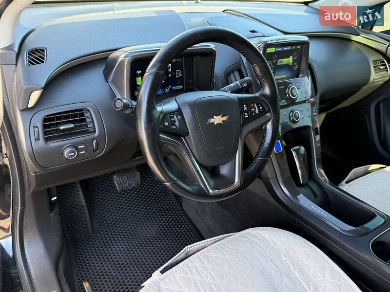 Хэтчбек Chevrolet Volt 2012 в Борисполе