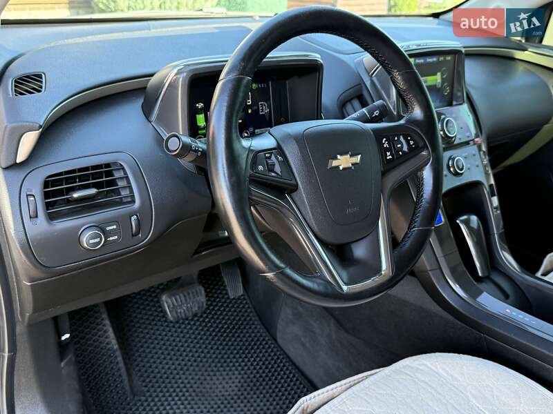 Хэтчбек Chevrolet Volt 2012 в Борисполе