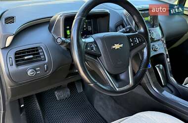 Хэтчбек Chevrolet Volt 2012 в 