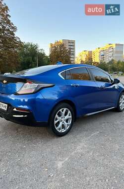 Хэтчбек Chevrolet Volt 2015 в 