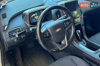 Хэтчбек Chevrolet Volt 2014 в 