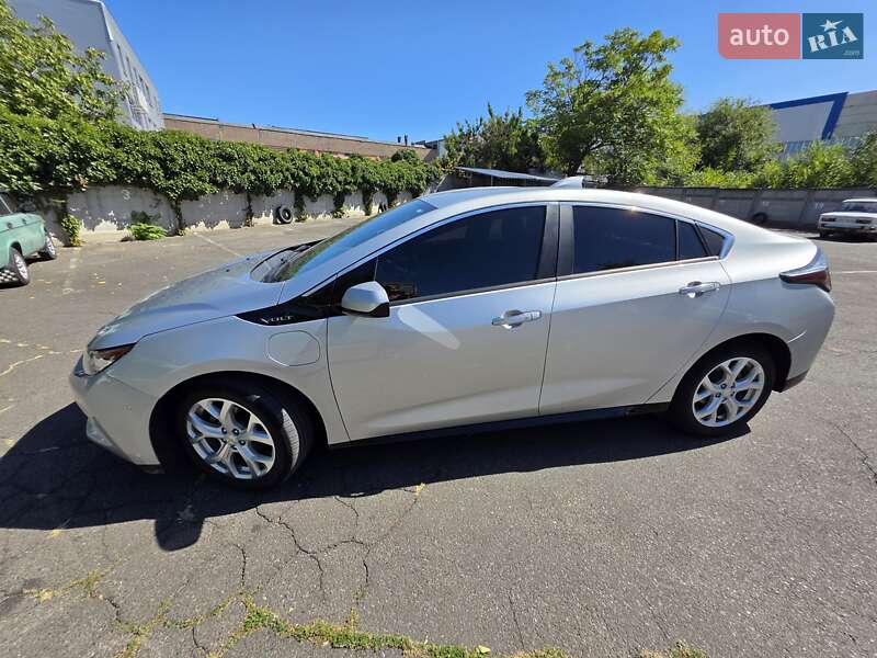 Chevrolet Volt 2016