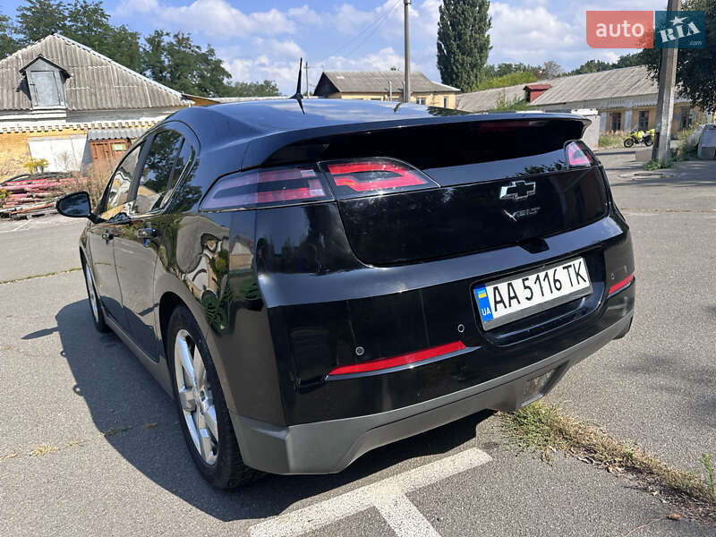 Хетчбек Chevrolet Volt 2014 в Києві