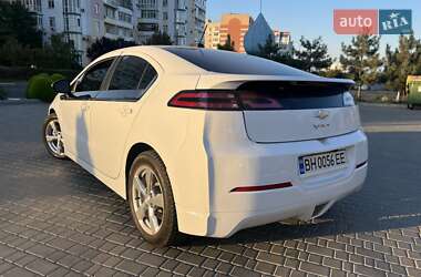 Хэтчбек Chevrolet Volt 2015 в 