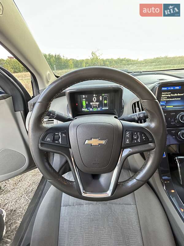 Хэтчбек Chevrolet Volt 2015 в Харькове
