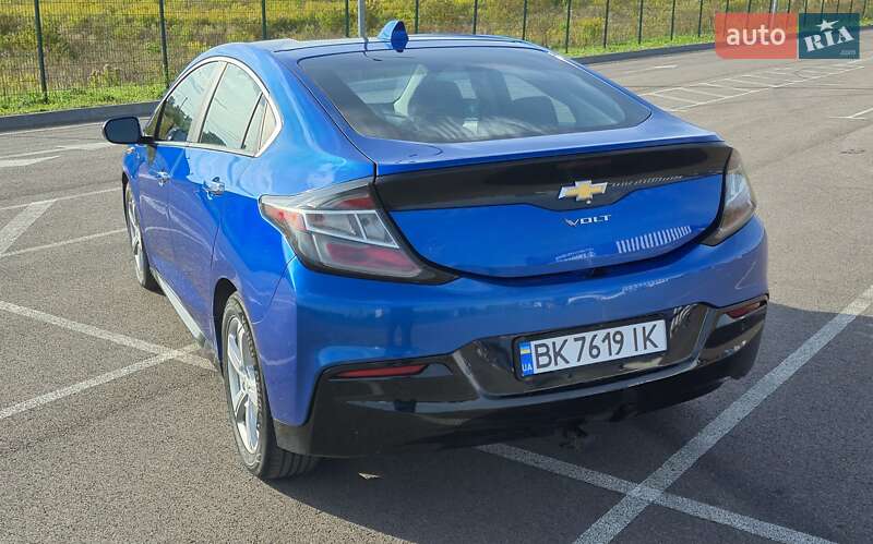 Хэтчбек Chevrolet Volt 2017 в Ровно