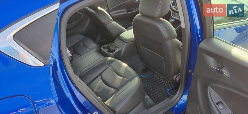 Хэтчбек Chevrolet Volt 2017 в Ровно