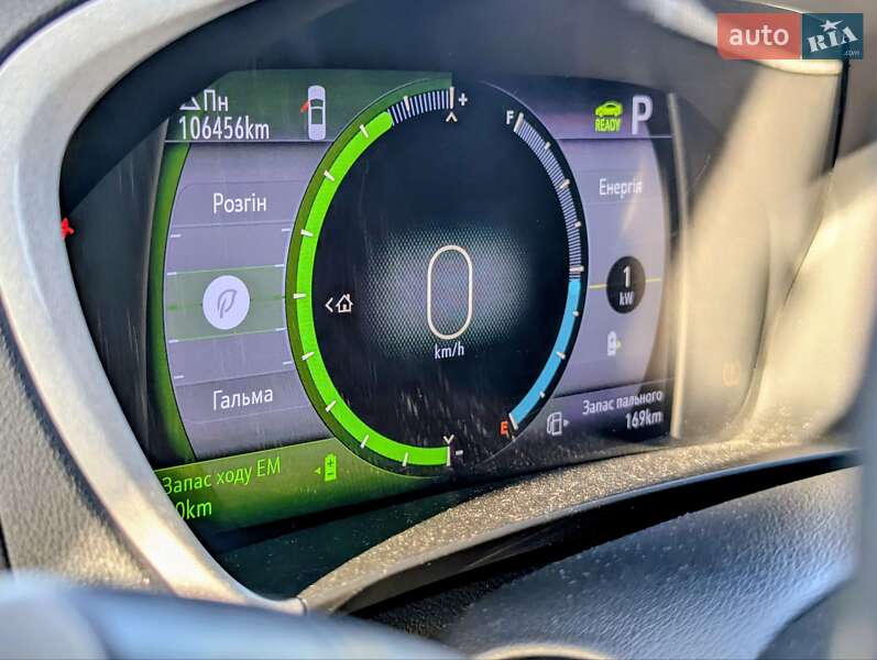 Хэтчбек Chevrolet Volt 2019 в Киеве