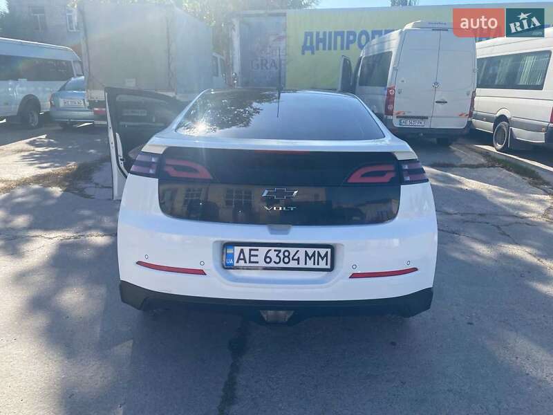 Хетчбек Chevrolet Volt 2012 в Кам'янському