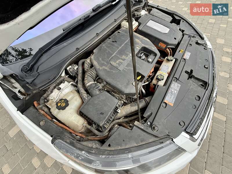 Хэтчбек Chevrolet Volt 2015 в Одессе