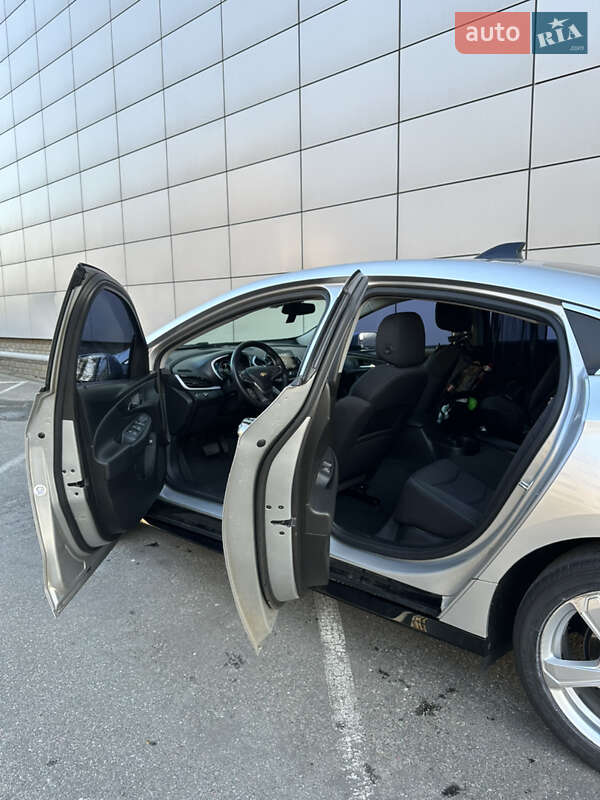 Хэтчбек Chevrolet Volt 2016 в Киеве фото 5 Хэтчбек Chevrolet Volt 2016 в Киеве