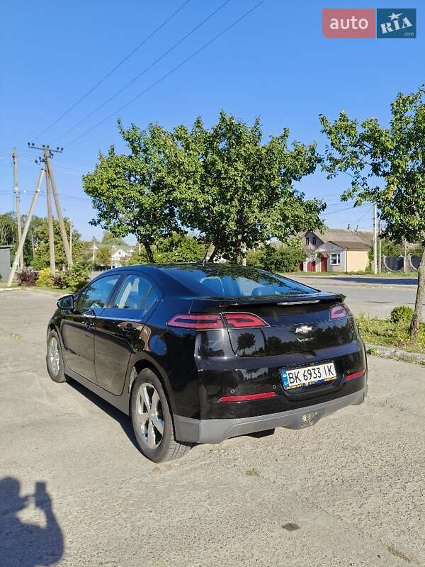 Хэтчбек Chevrolet Volt 2011 в Славуте