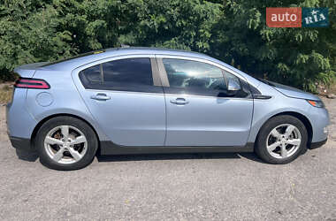 Хэтчбек Chevrolet Volt 2013 в 