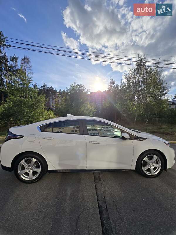 Хэтчбек Chevrolet Volt 2018 в Ирпене фото 4 Хэтчбек Chevrolet Volt 2018 в Ирпене