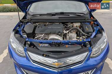 Хэтчбек Chevrolet Volt 2017 в 