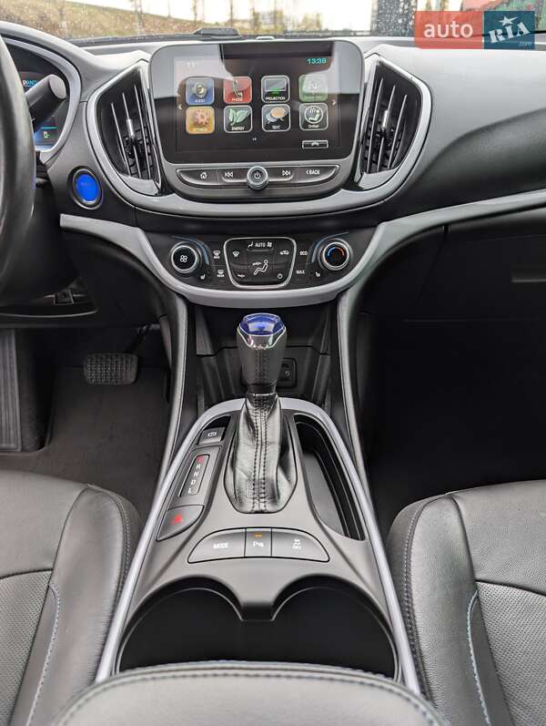 Хэтчбек Chevrolet Volt 2017 в Ирпене