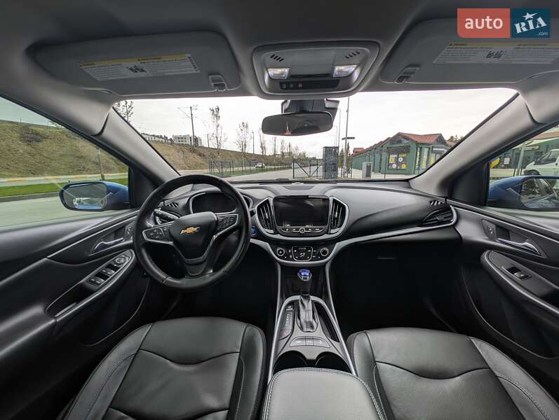 Хэтчбек Chevrolet Volt 2017 в Ирпене