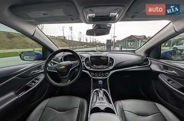 Хэтчбек Chevrolet Volt 2017 в 
