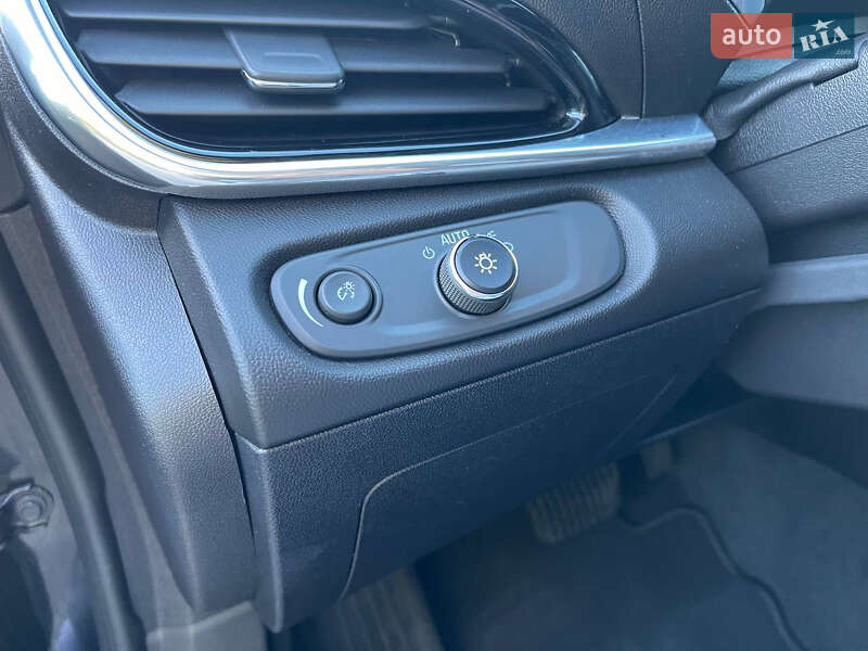 Хэтчбек Chevrolet Volt 2017 в Луцке фото 100 Хэтчбек Chevrolet Volt 2017 в Луцке