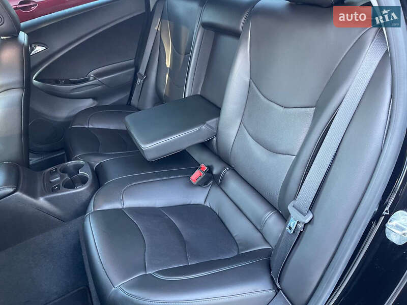 Хэтчбек Chevrolet Volt 2017 в Луцке фото 116 Хэтчбек Chevrolet Volt 2017 в Луцке