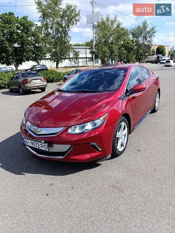 Хэтчбек Chevrolet Volt 2018 в Киеве