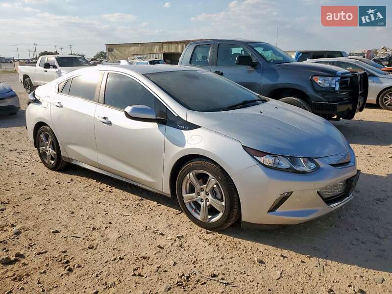 Хэтчбек Chevrolet Volt 2017 в Полтаве
