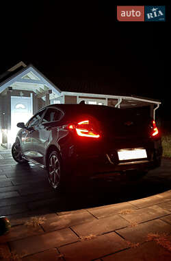 Хэтчбек Chevrolet Volt 2016 в 