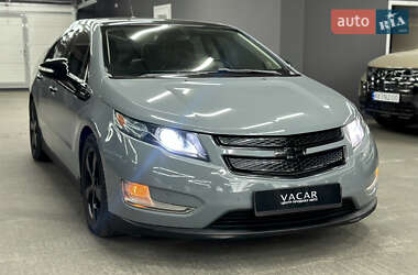 Хэтчбек Chevrolet Volt 2011 в 