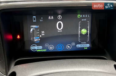 Хэтчбек Chevrolet Volt 2011 в 