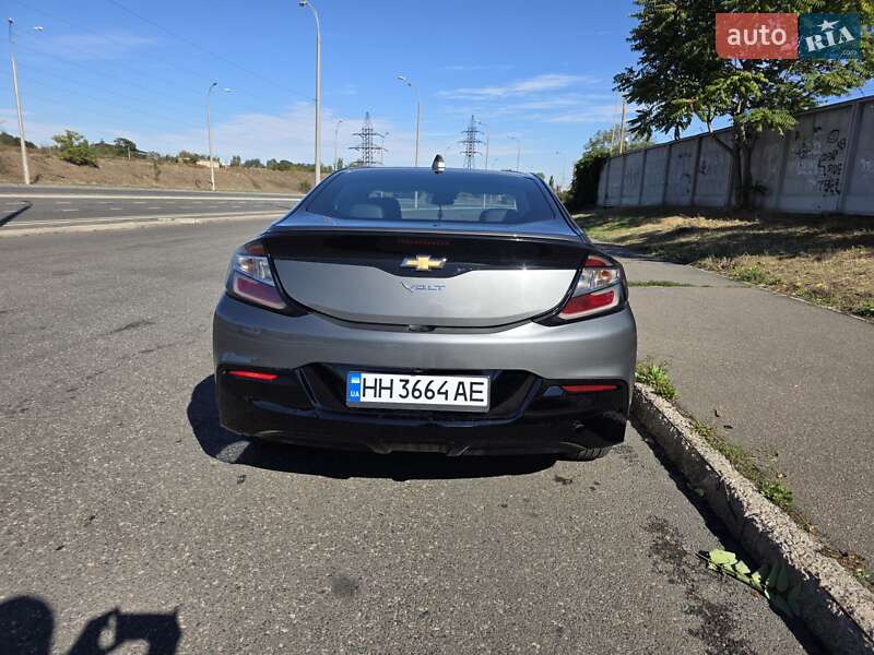 Хэтчбек Chevrolet Volt 2017 в Одессе