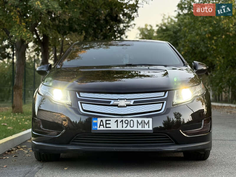 Хэтчбек Chevrolet Volt 2013 в Днепре