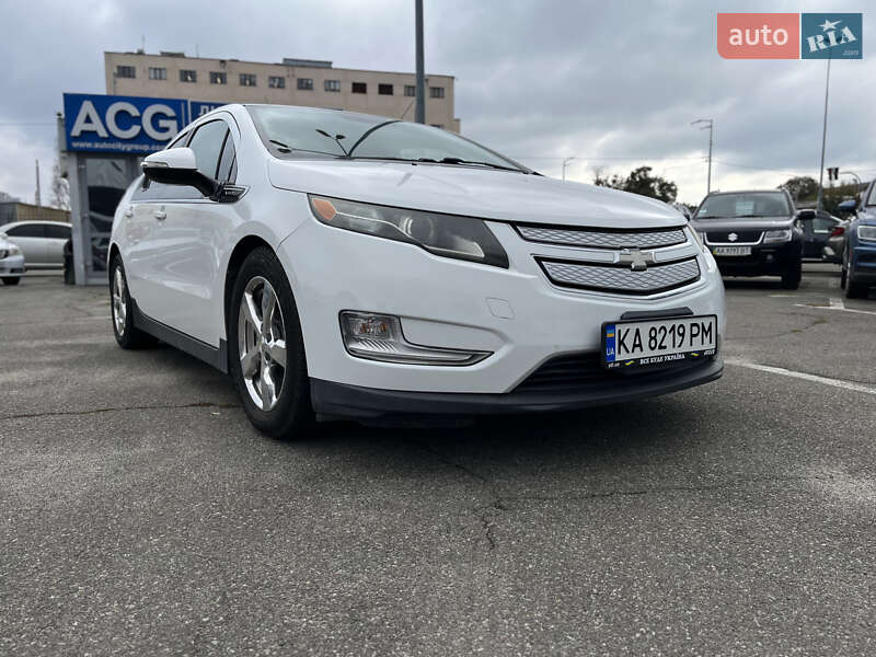 Хетчбек Chevrolet Volt 2012 в Києві фото 2 Хетчбек Chevrolet Volt 2012 в Києві