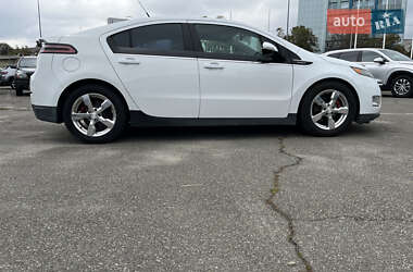 Хэтчбек Chevrolet Volt 2012 в 