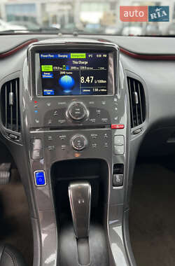 Хэтчбек Chevrolet Volt 2012 в 