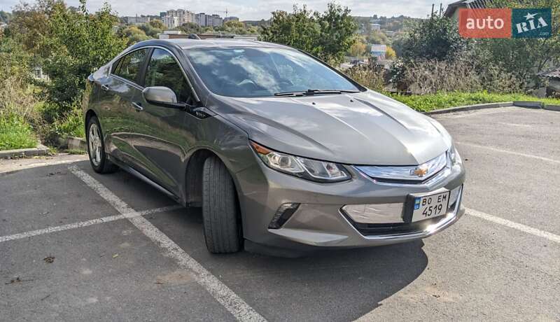 Хэтчбек Chevrolet Volt 2017 в Тернополе